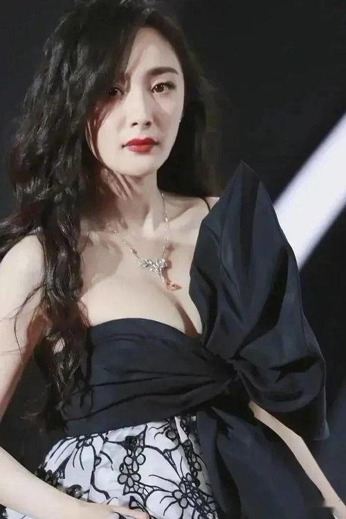 杨幂身材爆料视频大全,揭秘高清爆料视频大全  第3张